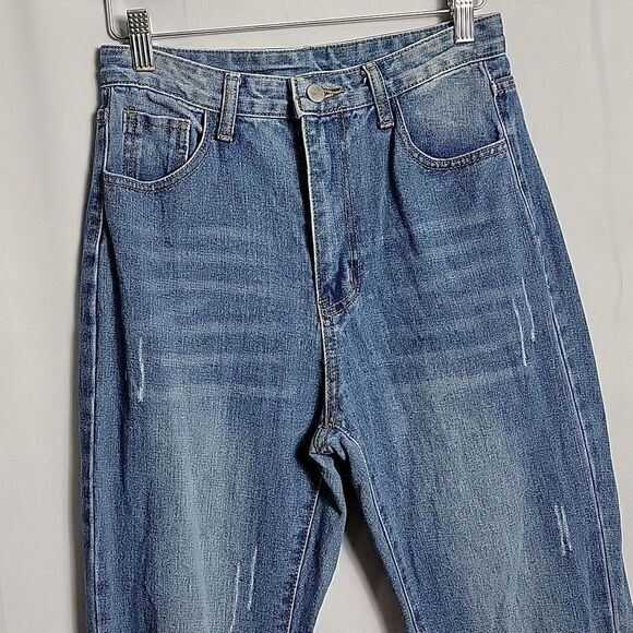 SHEIN.. highwaisted, distressed jeans.. - Picture 8 of 15